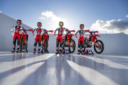 Tisková zpráva: Honda HRC PETRONAS míří na první MXGP roku 2026